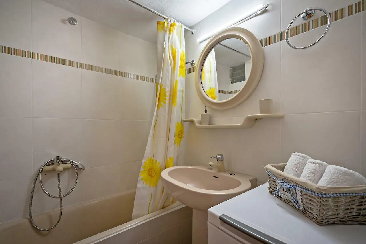 Apartment Sol & Mare - Beach Front Rethymno  Greece